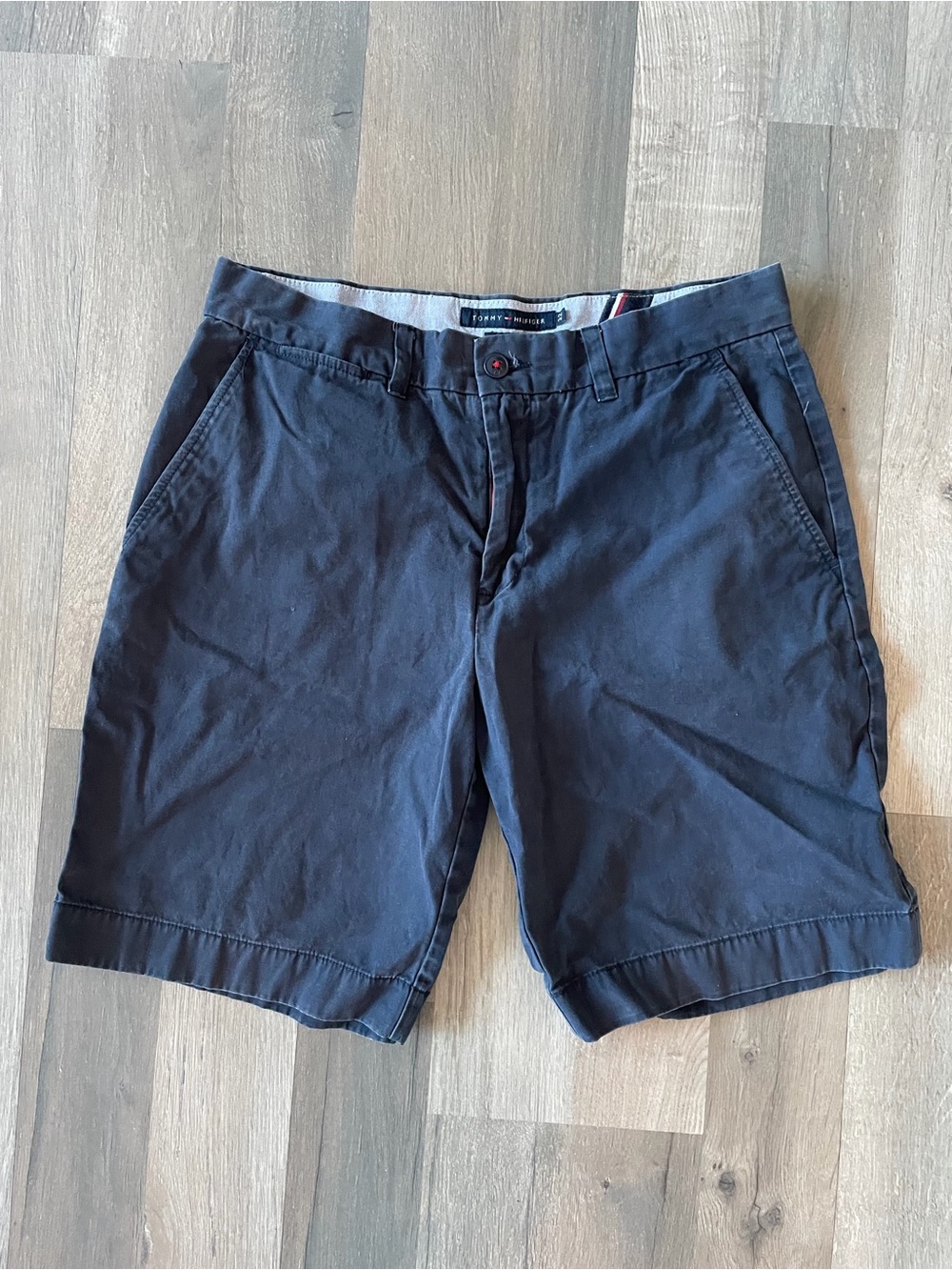 Tommy Hilfiger Navy Shorts Men’s 32